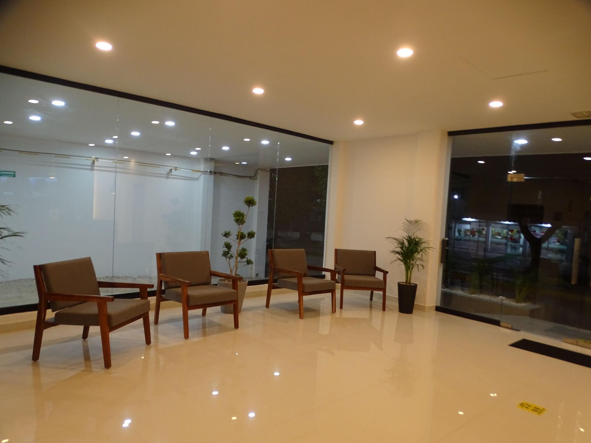 Hotel Kavia Plus Канкун Екстериор снимка